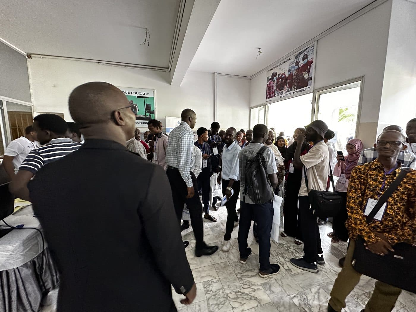Les participants entre deux sessions
